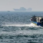 Trump amenaza con destruir cualquier barco iraní que desafíe el bloqueo