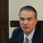 Bolivia y DEA retoman investigaciones conjuntas sobre narcotráfico después de 18 años