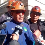 Mineros cooperativistas de Potosí respaldan a Rodrigo Paz y amenazan con desbloquear rutas