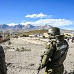 Chile devuelve a cinco militares bolivianos tras ingreso irregular a su territorio
