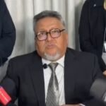 Fiscal Montaño queda aprehendido tras presentarse ante la Policía